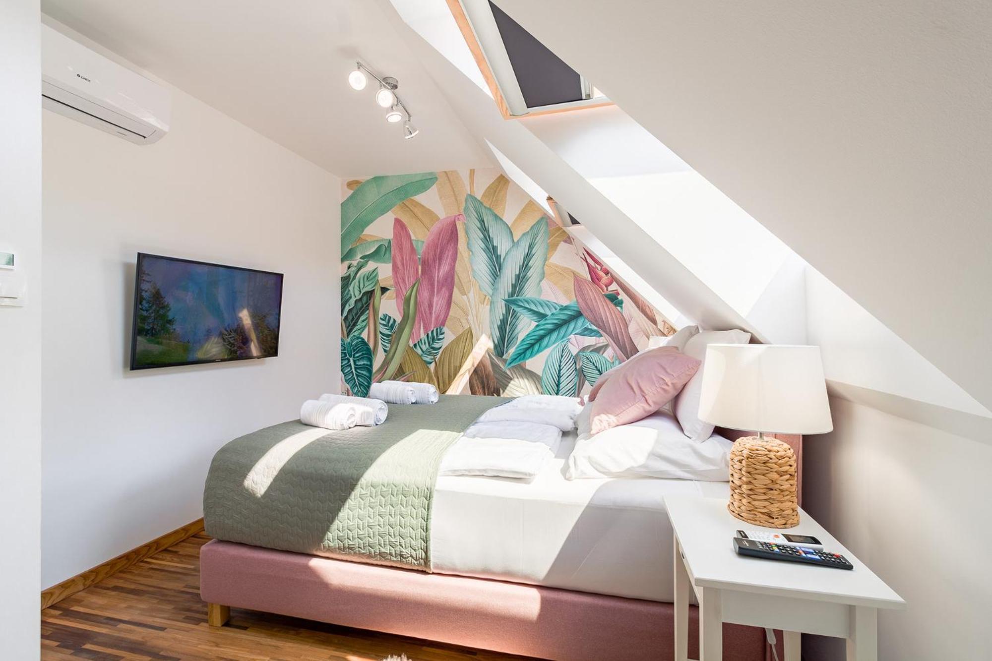 Monbuhim Twin Apartment Veszprém Екстериор снимка