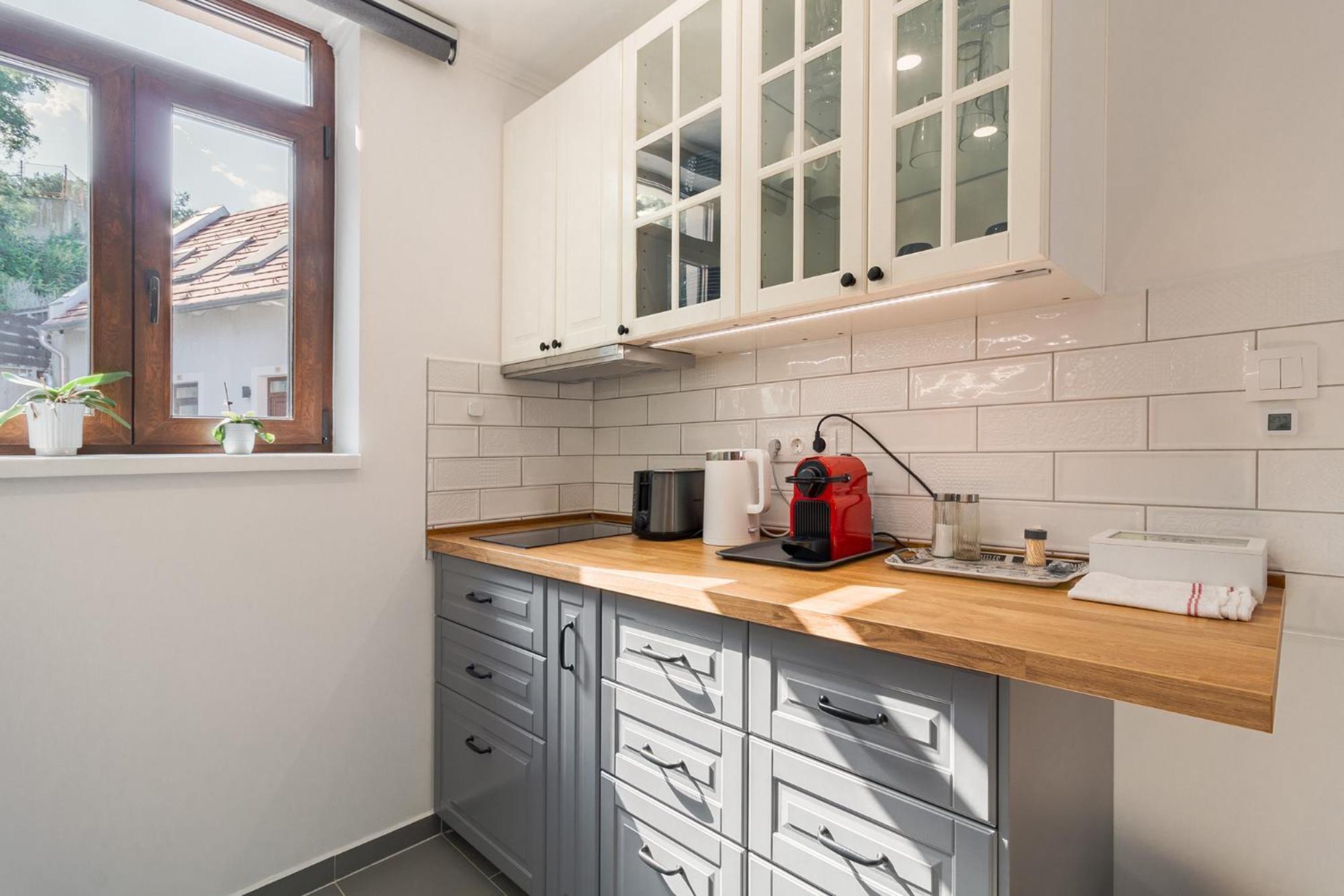 Monbuhim Twin Apartment Veszprém Екстериор снимка